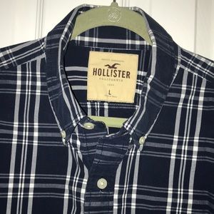Hollister men’s short sleeves